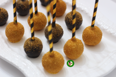 black-and-gold-cake-pops