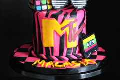 90s-theme-cake