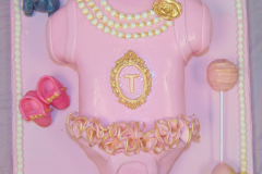 Fashion-onsie-cake-final
