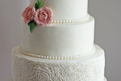 wedding-cake-with-peony-and-ruffles